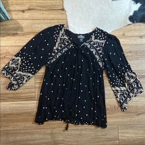 Angie" brand black boho tunic top with white detailing